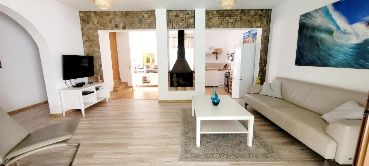 לאחארס Villatommy Heated Pool, Hottub, Fast Wifi מראה חיצוני תמונה