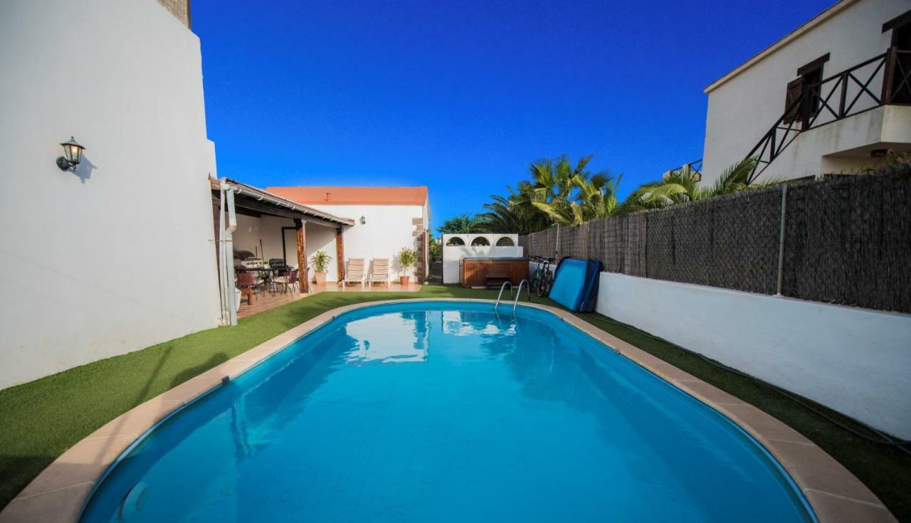 לאחארס Villatommy Heated Pool, Hottub, Fast Wifi מראה חיצוני תמונה